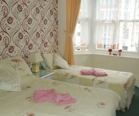 The Arran 3* Scarborough