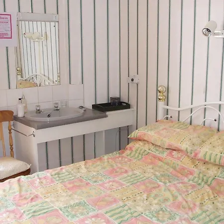 The Arran 3* סקארבורו